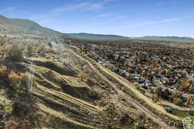 N ROLLING HILLS DR, Centerville, UT 84014