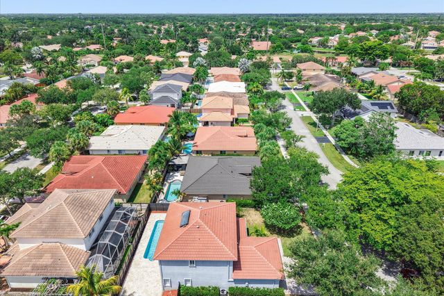 16871 SW 5th Court, Weston, FL 33326