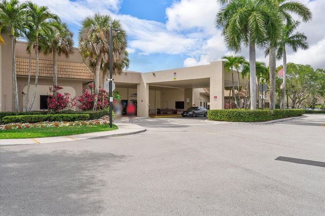 16871 SW 5th Court, Weston, FL 33326