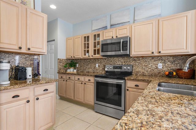 16871 SW 5th Court, Weston, FL 33326