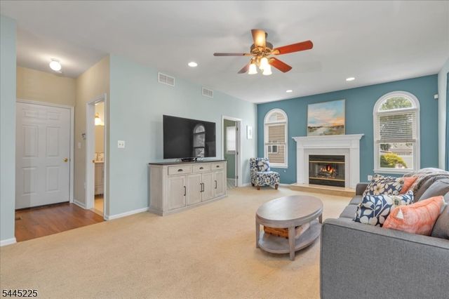 370 Westfield Ave, Clark Twp., NJ 07066
