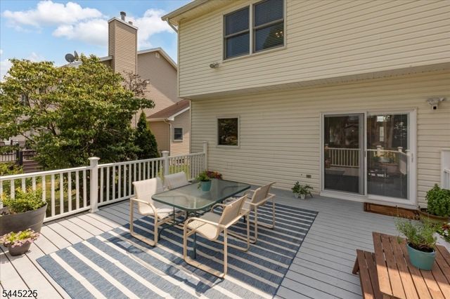 370 Westfield Ave, Clark Twp., NJ 07066