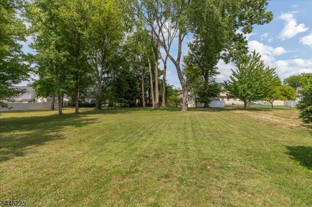 370 Westfield Ave, Clark Twp., NJ 07066