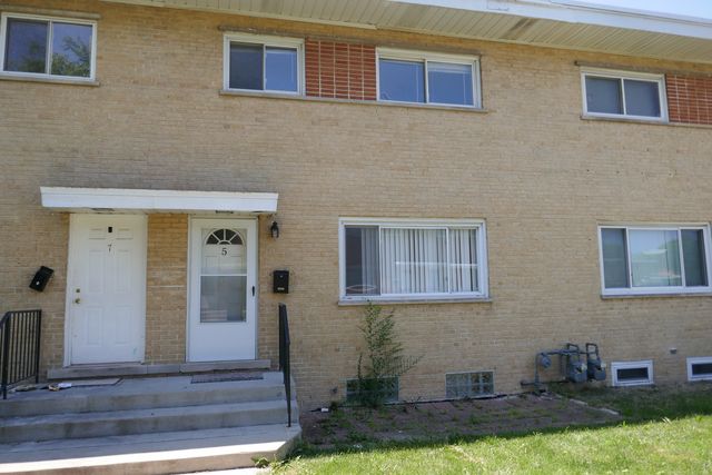 5 E JUDITH ANN Drive 5, Mount Prospect, IL 60056