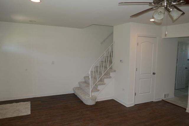5 E JUDITH ANN Drive 5, Mount Prospect, IL 60056