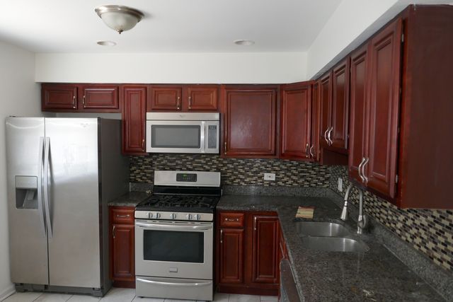 5 E JUDITH ANN Drive 5, Mount Prospect, IL 60056