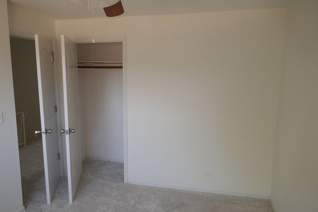 5 E JUDITH ANN Drive 5, Mount Prospect, IL 60056