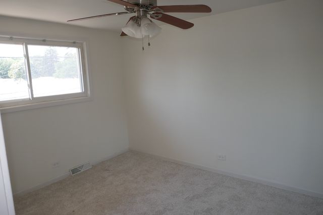 5 E JUDITH ANN Drive 5, Mount Prospect, IL 60056