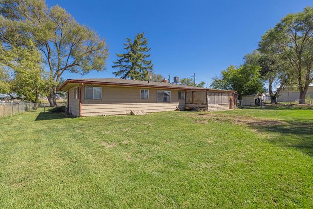 1460 Joe Wright Road, Klamath Falls, OR 97603