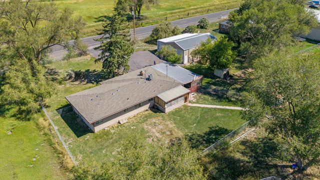 1460 Joe Wright Road, Klamath Falls, OR 97603