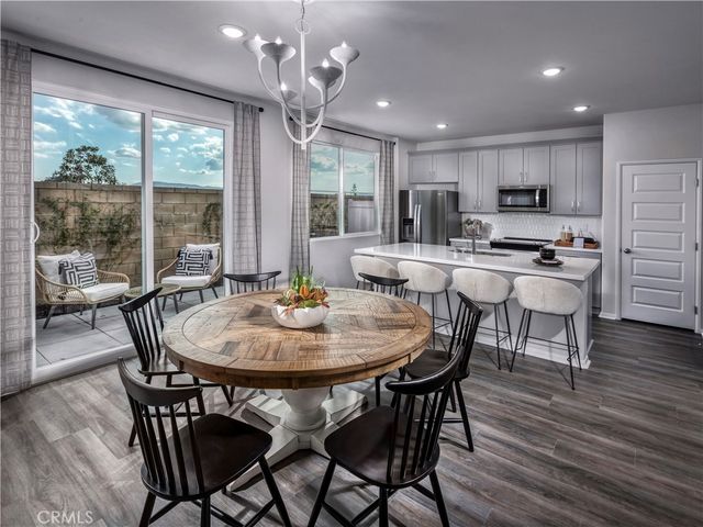 1153 Tropic Court, Redlands, CA 92374