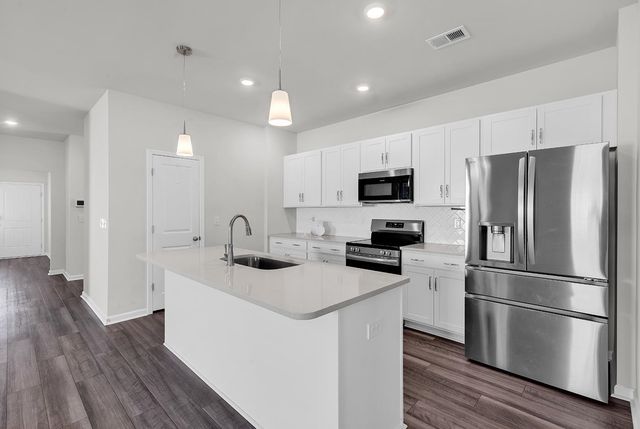 105 Hancher Dr., Myrtle Beach, SC 29588