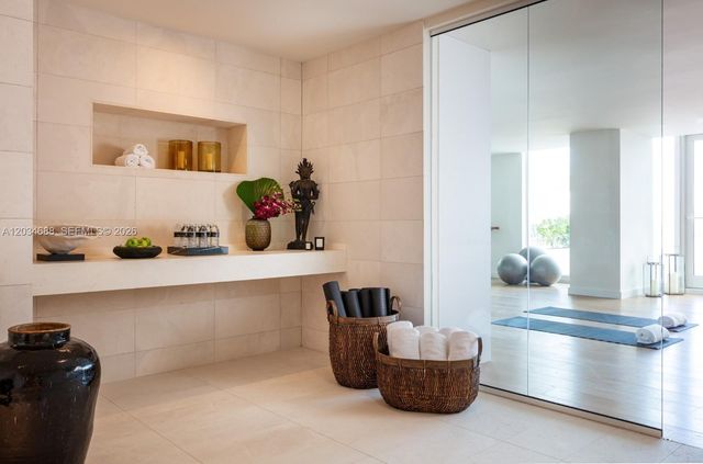 4701 N Meridian Avenue 315, Miami Beach, FL 33140