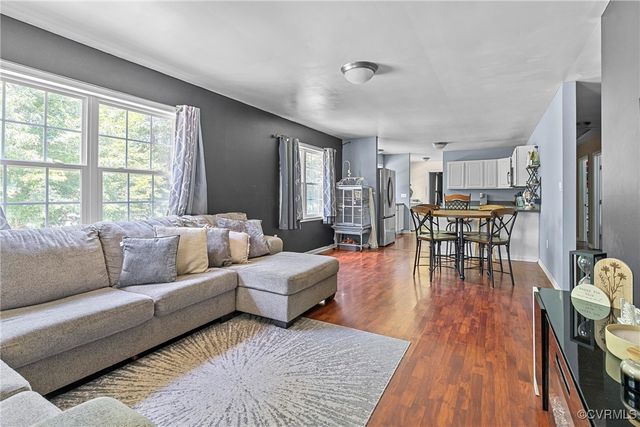 230 Hylawn Ave, Farmville, VA 23901