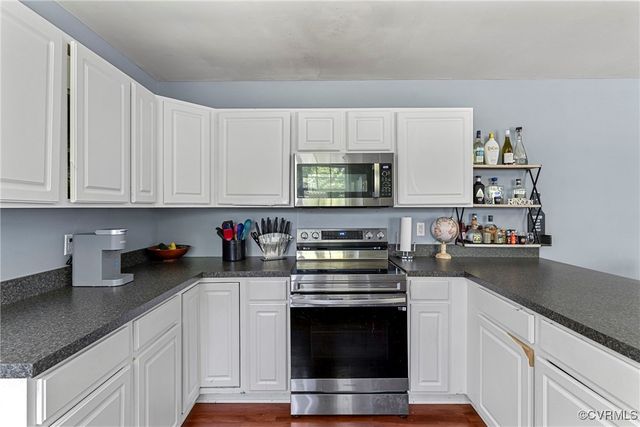 230 Hylawn Ave, Farmville, VA 23901