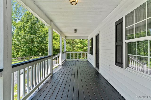 230 Hylawn Ave, Farmville, VA 23901