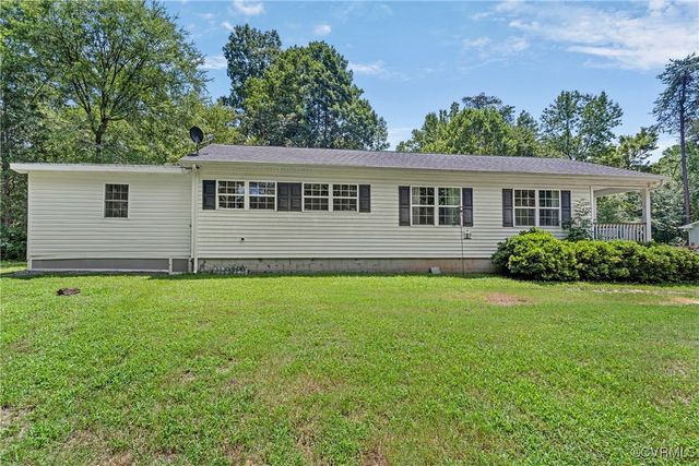 230 Hylawn Ave, Farmville, VA 23901