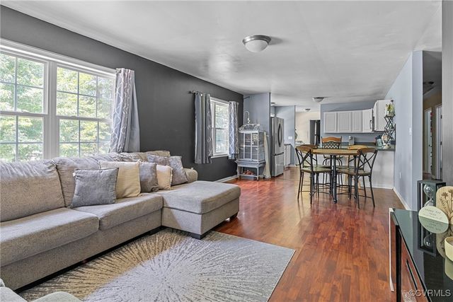 230 Hylawn Ave, Farmville, VA 23901