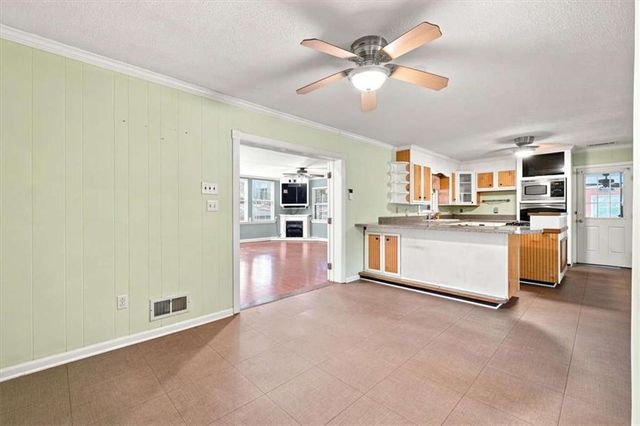 4679 Rockmart Road, Silver Creek, GA 30173