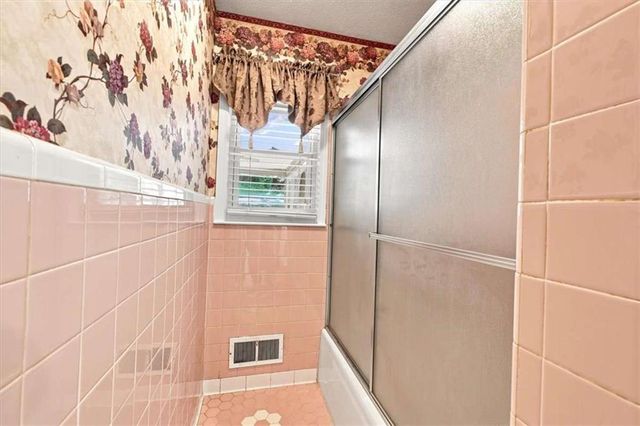 4679 Rockmart Road, Silver Creek, GA 30173
