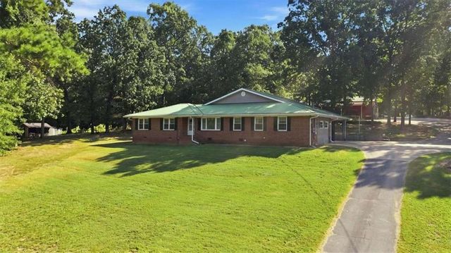 4679 Rockmart Road, Silver Creek, GA 30173