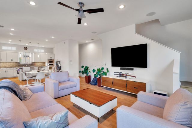 5710 La Vista Drive, Dallas, TX 75206