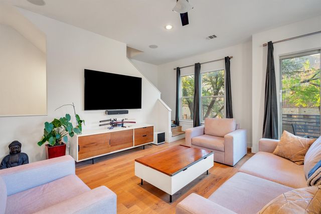 5710 La Vista Drive, Dallas, TX 75206