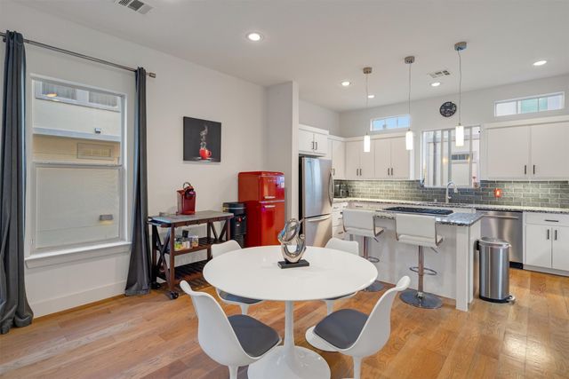 5710 La Vista Drive, Dallas, TX 75206