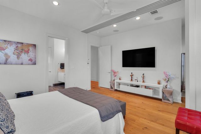 5710 La Vista Drive, Dallas, TX 75206