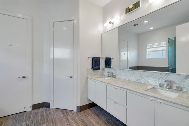 5710 La Vista Drive, Dallas, TX 75206