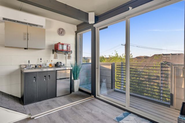 5710 La Vista Drive, Dallas, TX 75206