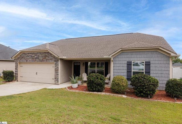 6 Babbling Creek Court, Fountain Inn, SC 29644