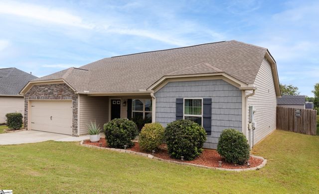 6 Babbling Creek Court, Fountain Inn, SC 29644