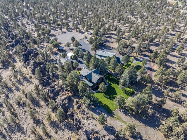 18495 Crawford Trail, Sisters, OR 97759