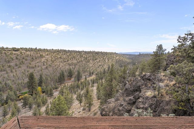 18495 Crawford Trail, Sisters, OR 97759