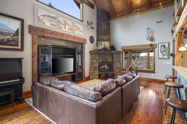 18495 Crawford Trail, Sisters, OR 97759