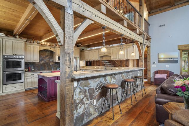 18495 Crawford Trail, Sisters, OR 97759