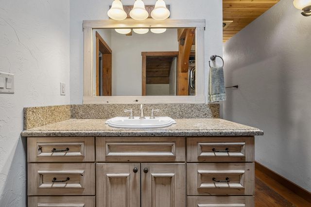 18495 Crawford Trail, Sisters, OR 97759