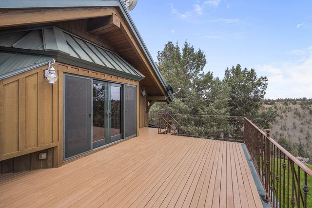 18495 Crawford Trail, Sisters, OR 97759