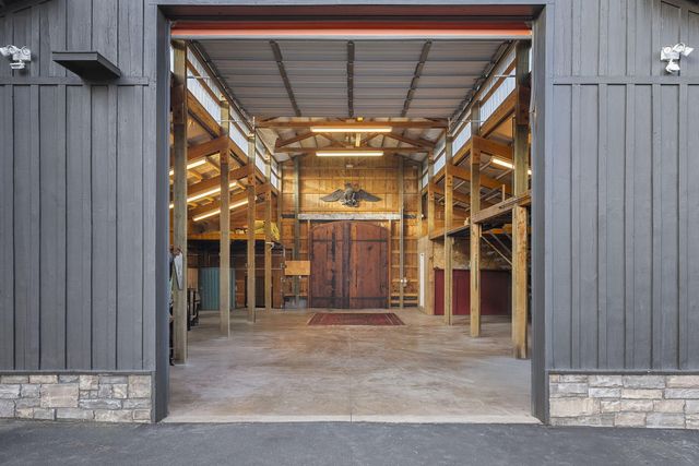 18495 Crawford Trail, Sisters, OR 97759