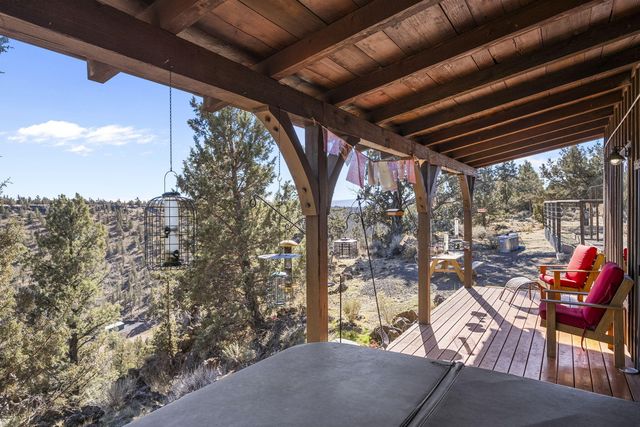 18495 Crawford Trail, Sisters, OR 97759