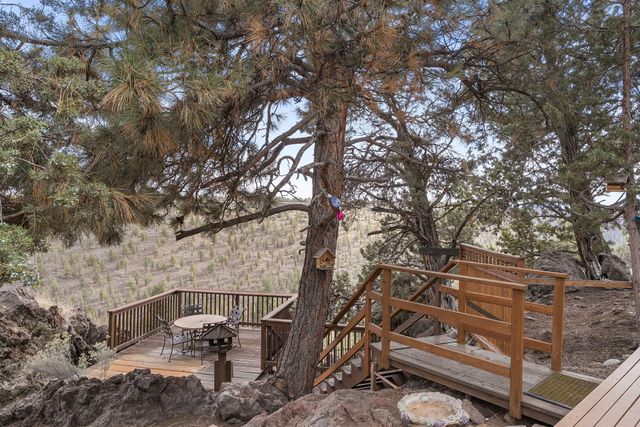 18495 Crawford Trail, Sisters, OR 97759