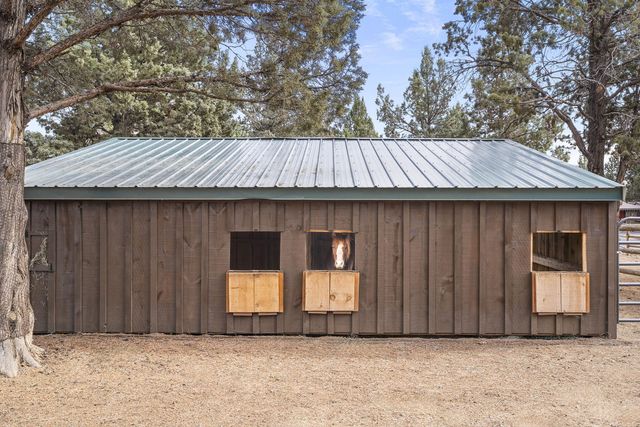 18495 Crawford Trail, Sisters, OR 97759