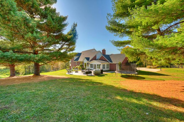 652 Beaver Road, Walton, KY 41094