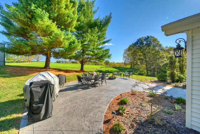 652 Beaver Road, Walton, KY 41094