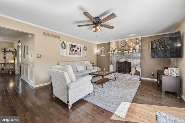 39 OLD REPUBLIC LN, Marlton, NJ 08053
