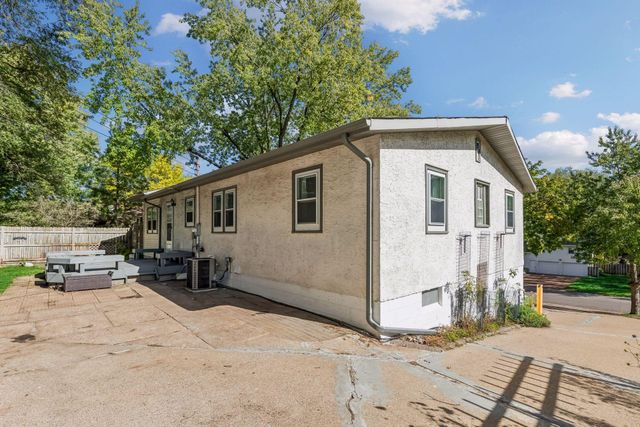 3209 Random Road, Eagan, MN 55121