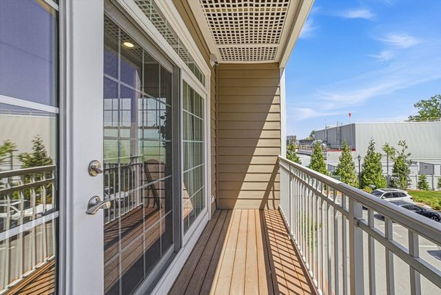 320 Middlesex Ave D208, Medford, MA 02155