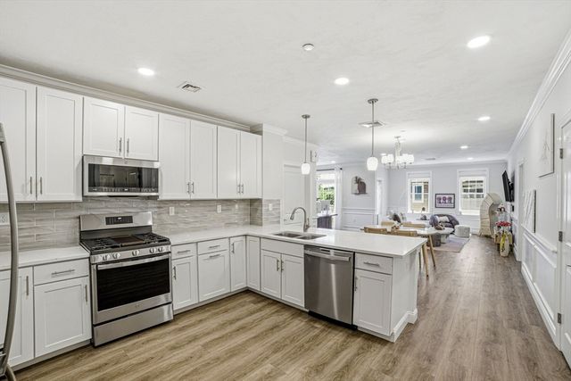 320 Middlesex Ave D208, Medford, MA 02155
