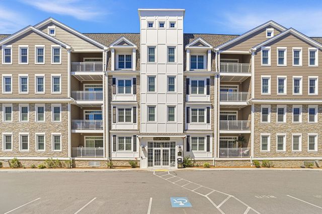 320 Middlesex Ave D208, Medford, MA 02155